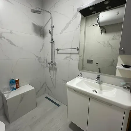 Gjini Apartment Sarande